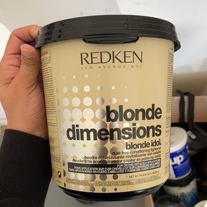 Blonde dimensions